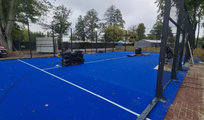 Budowa boiska do padla i minigolfa - zdjęcia z października 2026 r.
