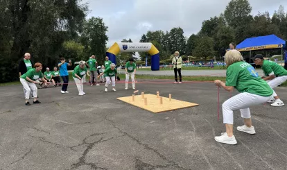 Olimpiada Seniorów Nieporęt 2026 - reprezentacja Serocka - budowanie wieży