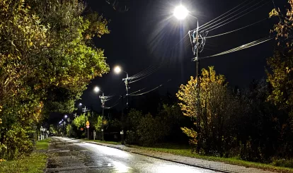 Energooszczędne latarnie na ulicy Małołęckiej w Aleksandrowie i Izabelinie