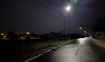Energooszczędne latarnie na ulicy Szkolnej w Izabelinie